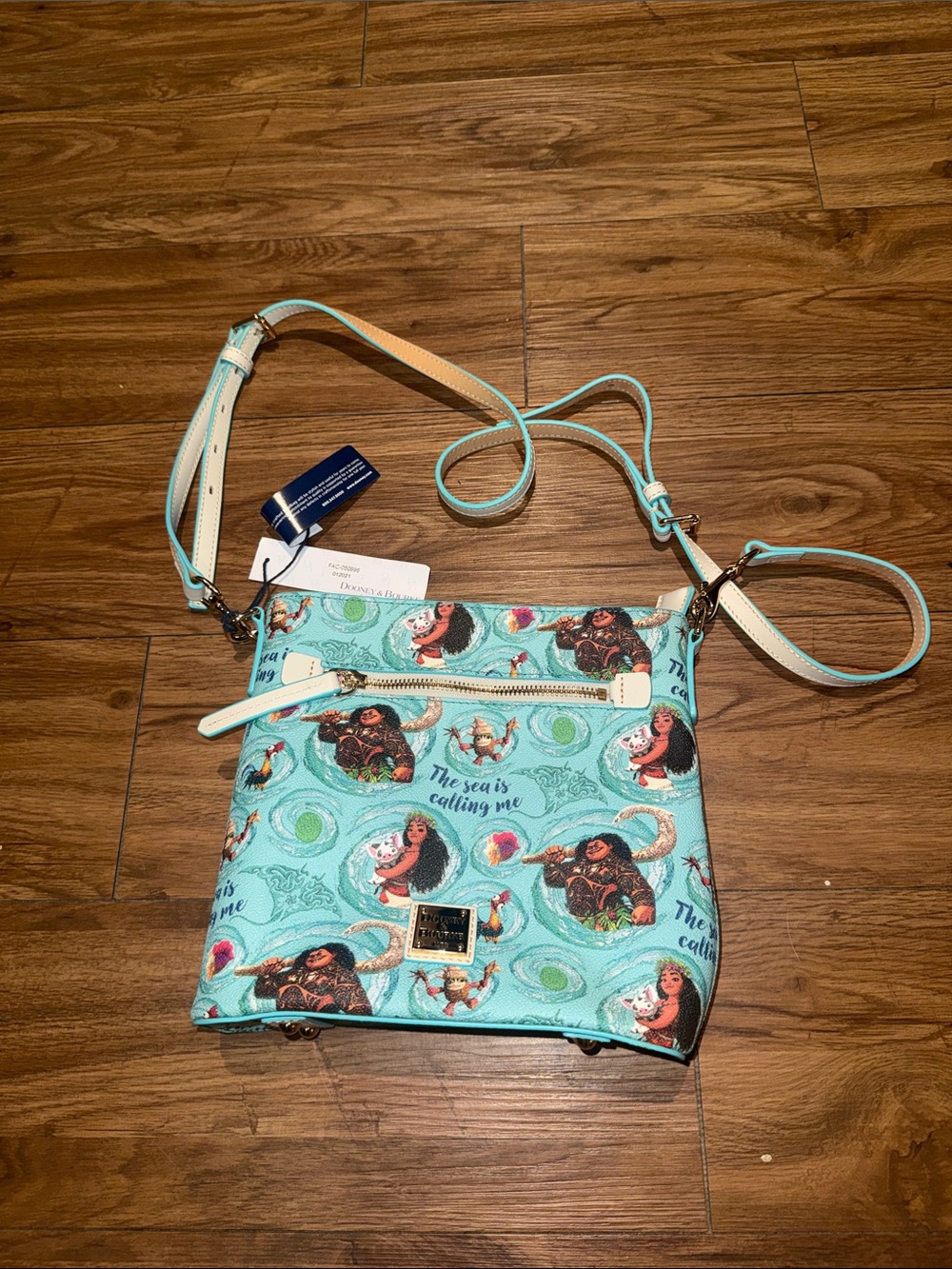 NWT Disney Moana Dooney & Bourke Crossbody Bag